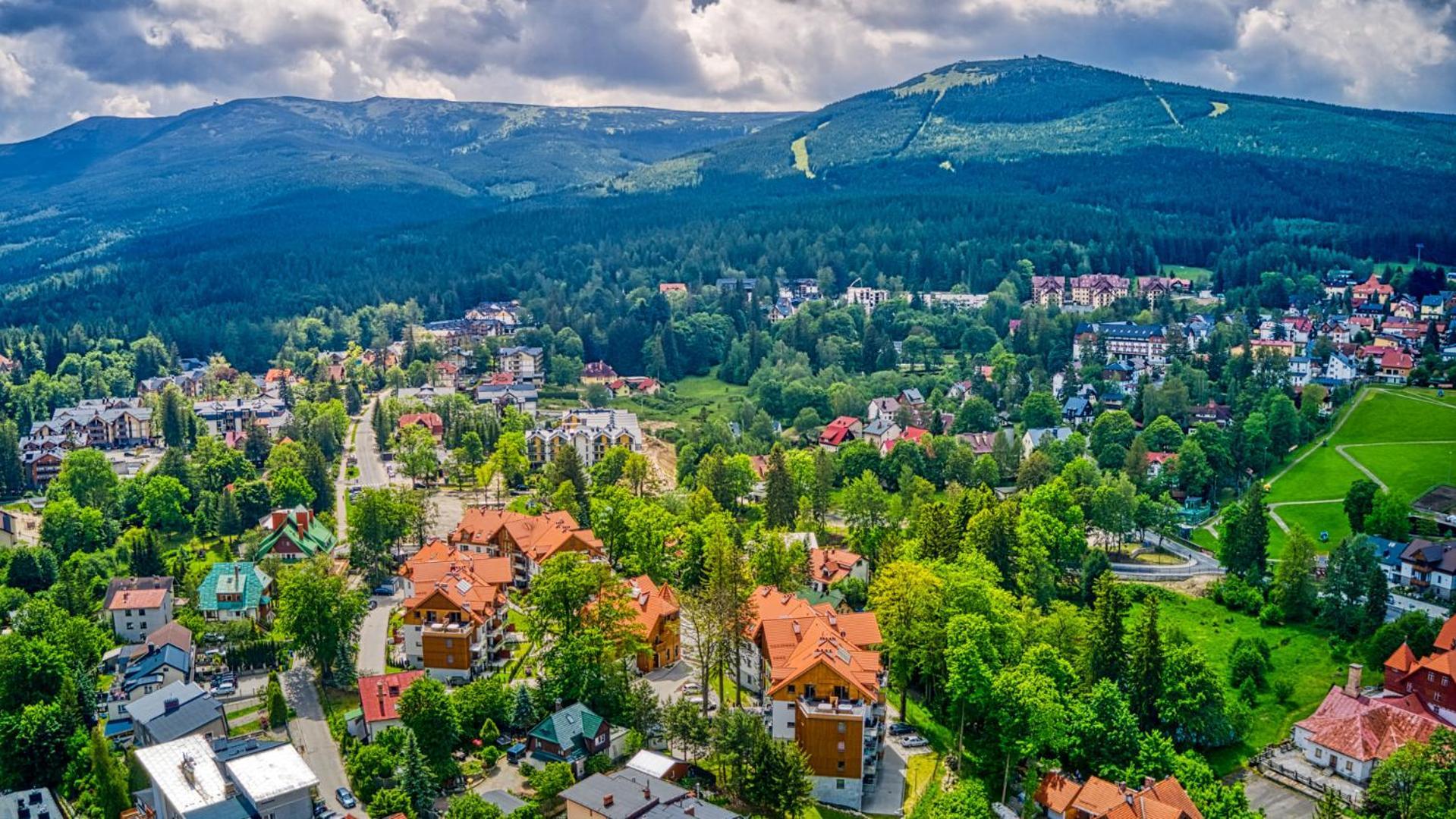 Apartamenty Z Basenem I Saunami Stone Hill Resort II Vip Centrum By Royal Aparts Szklarska Poręba Exterior foto